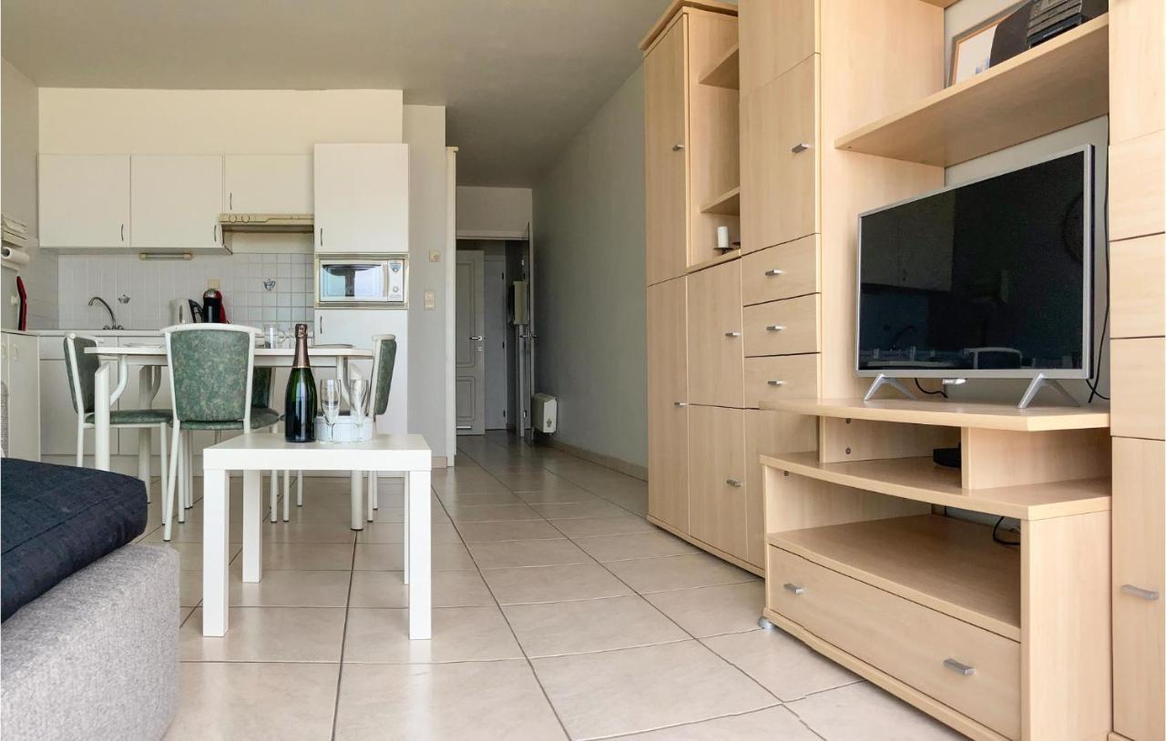 Nice Apartment In Oostende With Wifi Exteriör bild