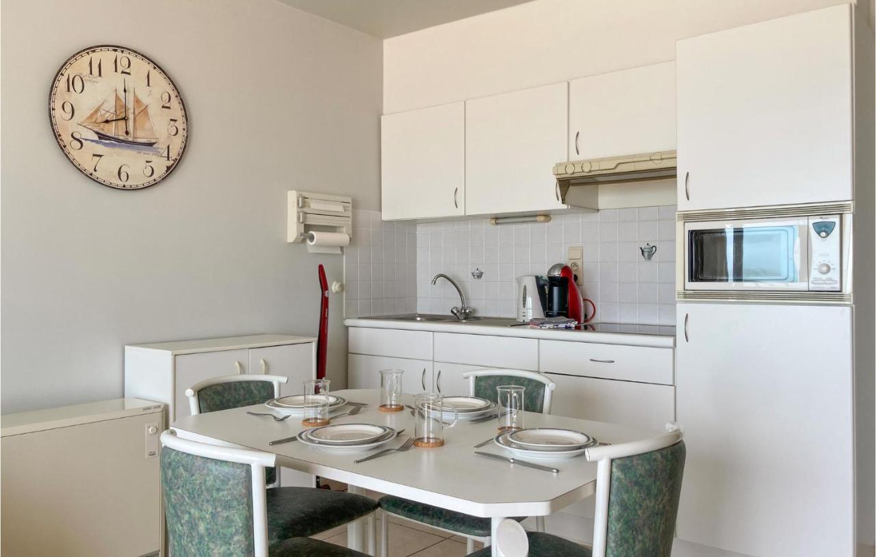 Nice Apartment In Oostende With Wifi Exteriör bild
